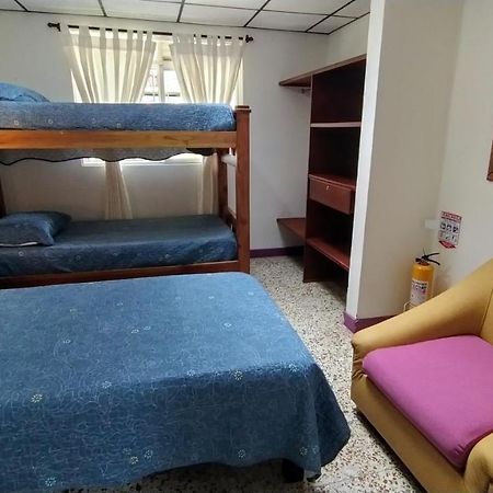 La Acuarela, Posada De La Monita Pereira Bagian luar foto